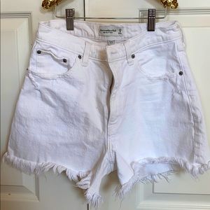 A&F HIGH RISE JEAN SHORTS
